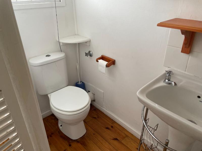To Let 5 Bedroom Property for Rent in Kommetjie Western Cape